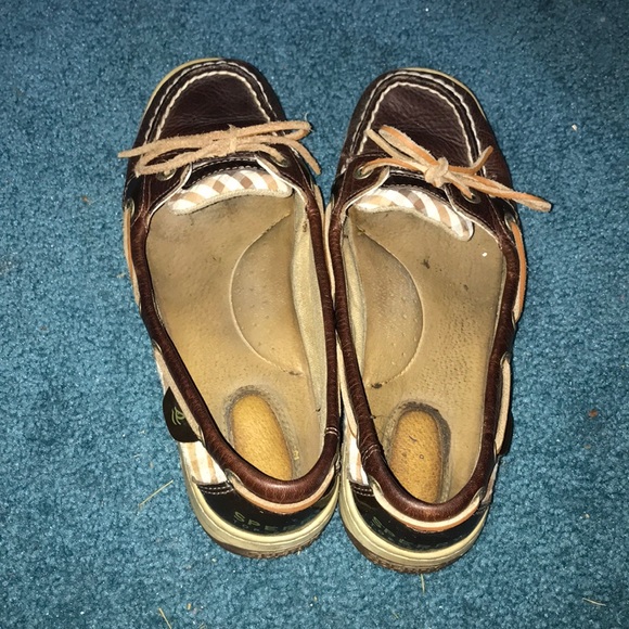 Brown Sperry’s - Picture 3 of 4